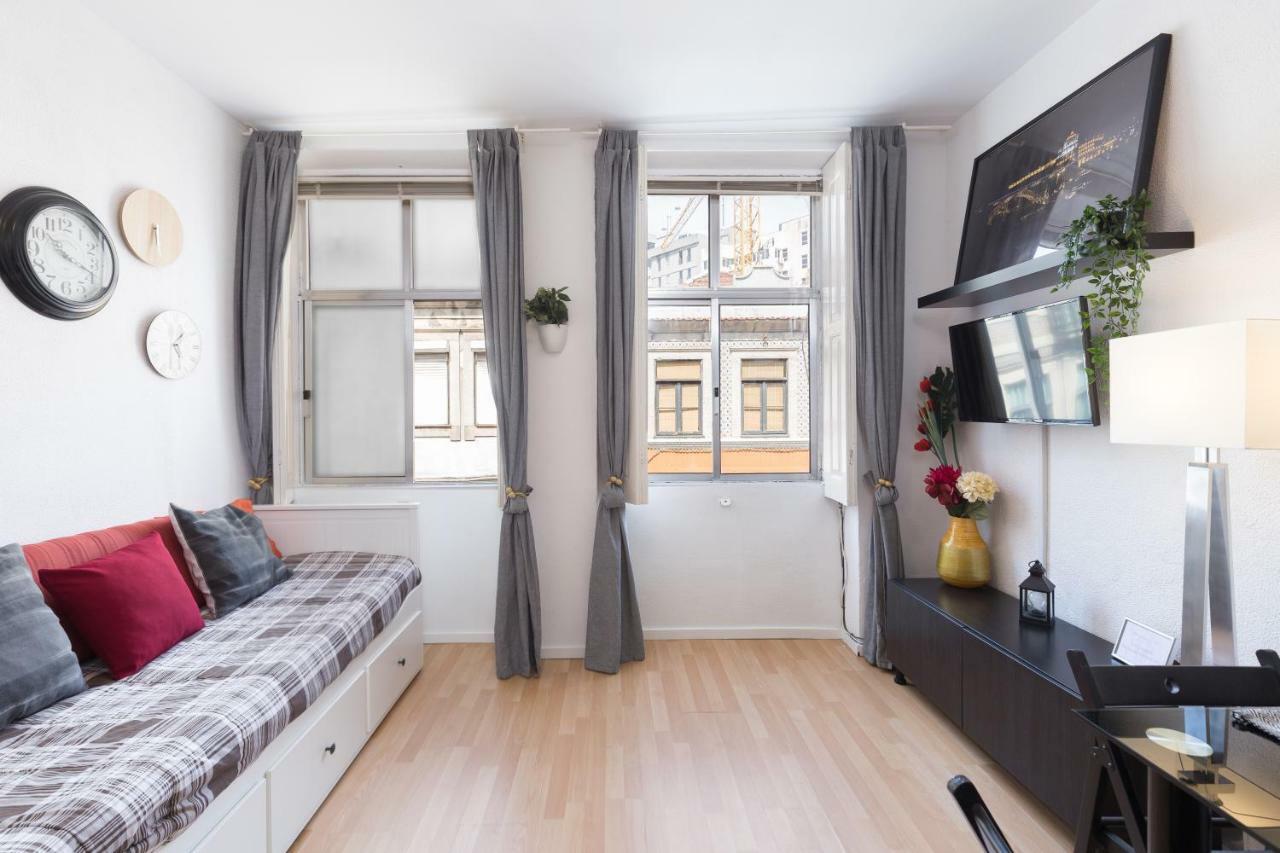 Ferienwohnung Large Flat W/ Terrace | Ace Location @ Aliados Porto Exterior foto