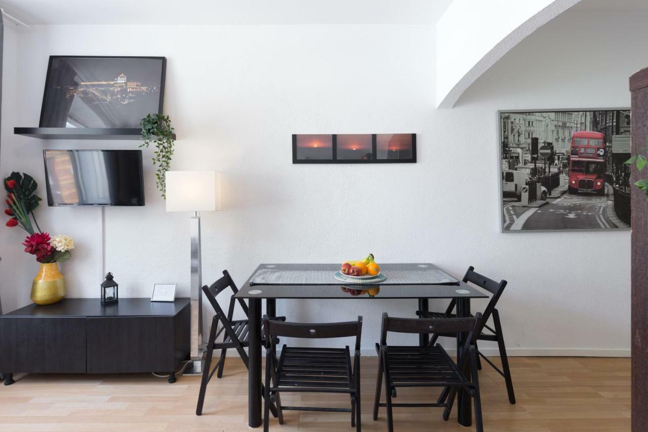 Ferienwohnung Large Flat W/ Terrace | Ace Location @ Aliados Porto Exterior foto