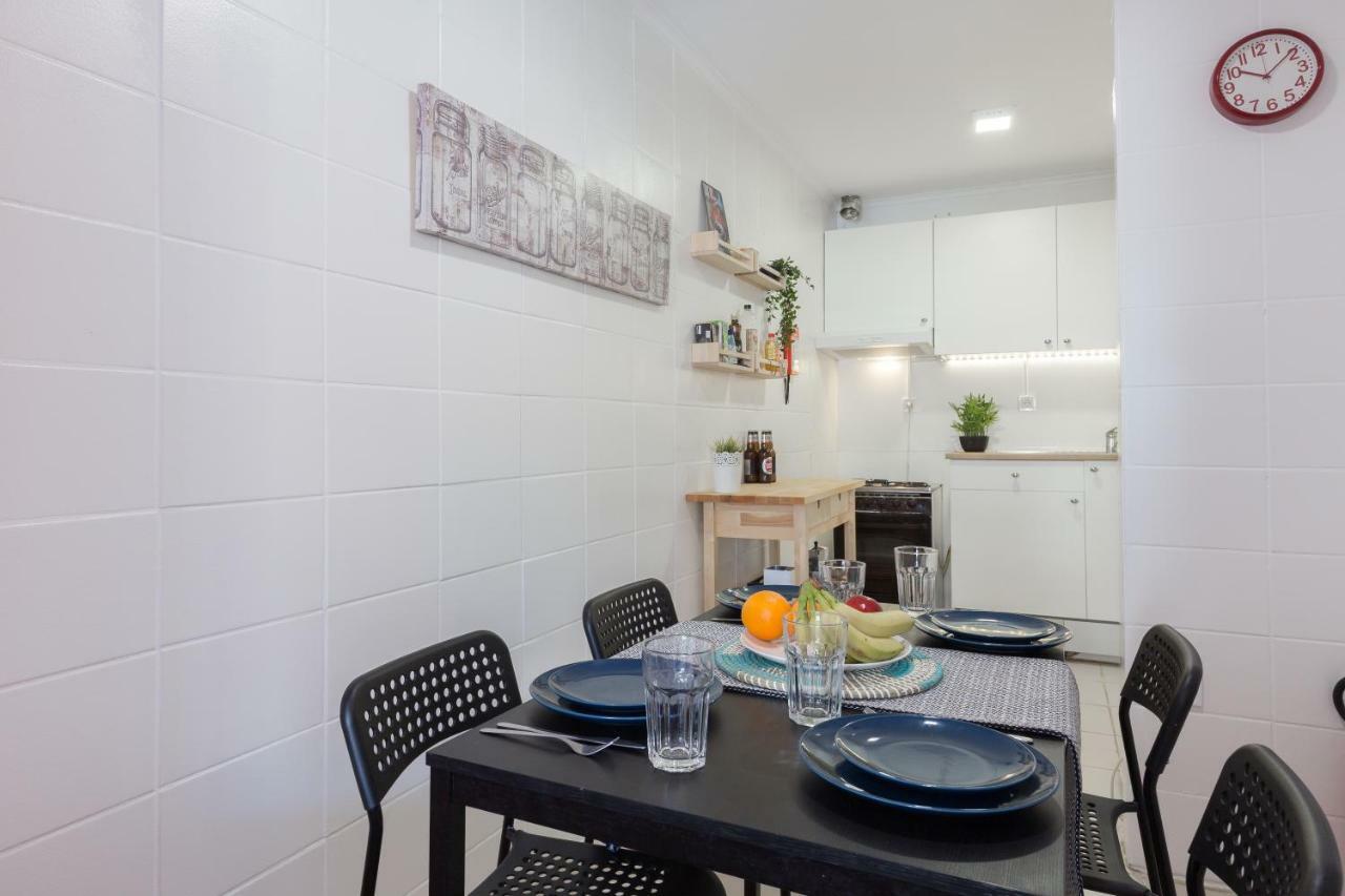 Ferienwohnung Large Flat W/ Terrace | Ace Location @ Aliados Porto Exterior foto